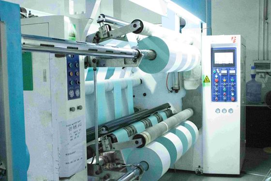 हीट प्रूफ रिक्त स्व चिपकने वाला थर्मल पेपर रोल स्टिकर एसजीएस प्रमाणित