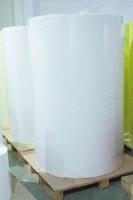 एक्रिलिक गोंद प्रकार चिपकने वाला लेपित कागज रोल 80u सतह मोटाई