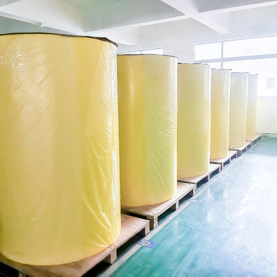 अच्छी कीमत एक उच्च गुणवत्ता वाली कॉपरप्लेट पेपर स्व-चिपकने वाली लेबल सामग्री उत्कृष्ट मुद्रण और लेजर कोडिंग प्रभाव के साथ। ऑनलाइन